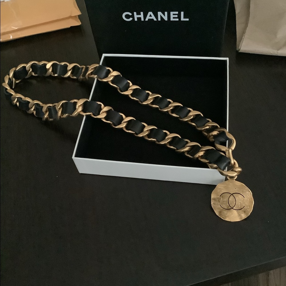 Chanel chain belt